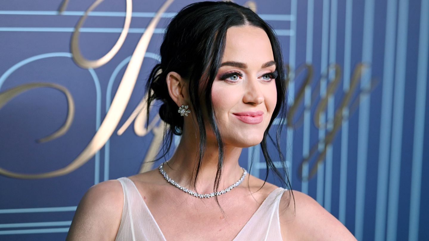 Highly-Successful-CEOs-and-Celebrities-Who-Meditate-Katy-Perry